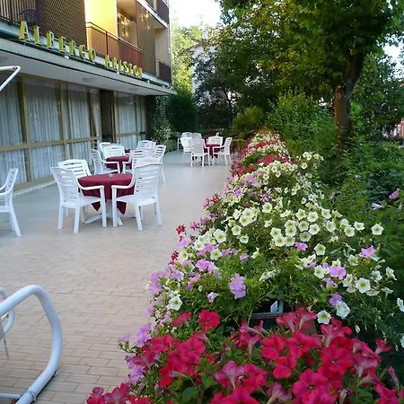 Hotel Ariston